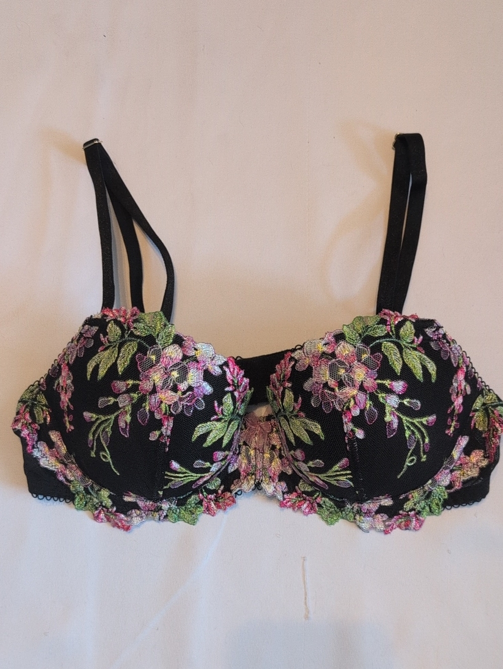 Victoria's Secret Black Floral Embroidered Push-Up Bra